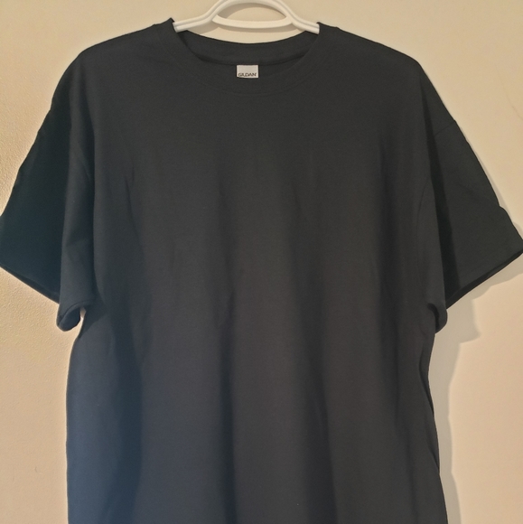 shirt 👕 - Picture 1 of 7